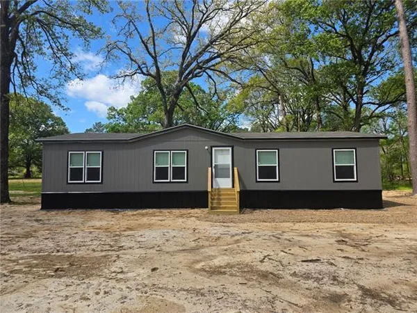 $185,000 | 35 Cw Miller Road, Deville, LA 71328