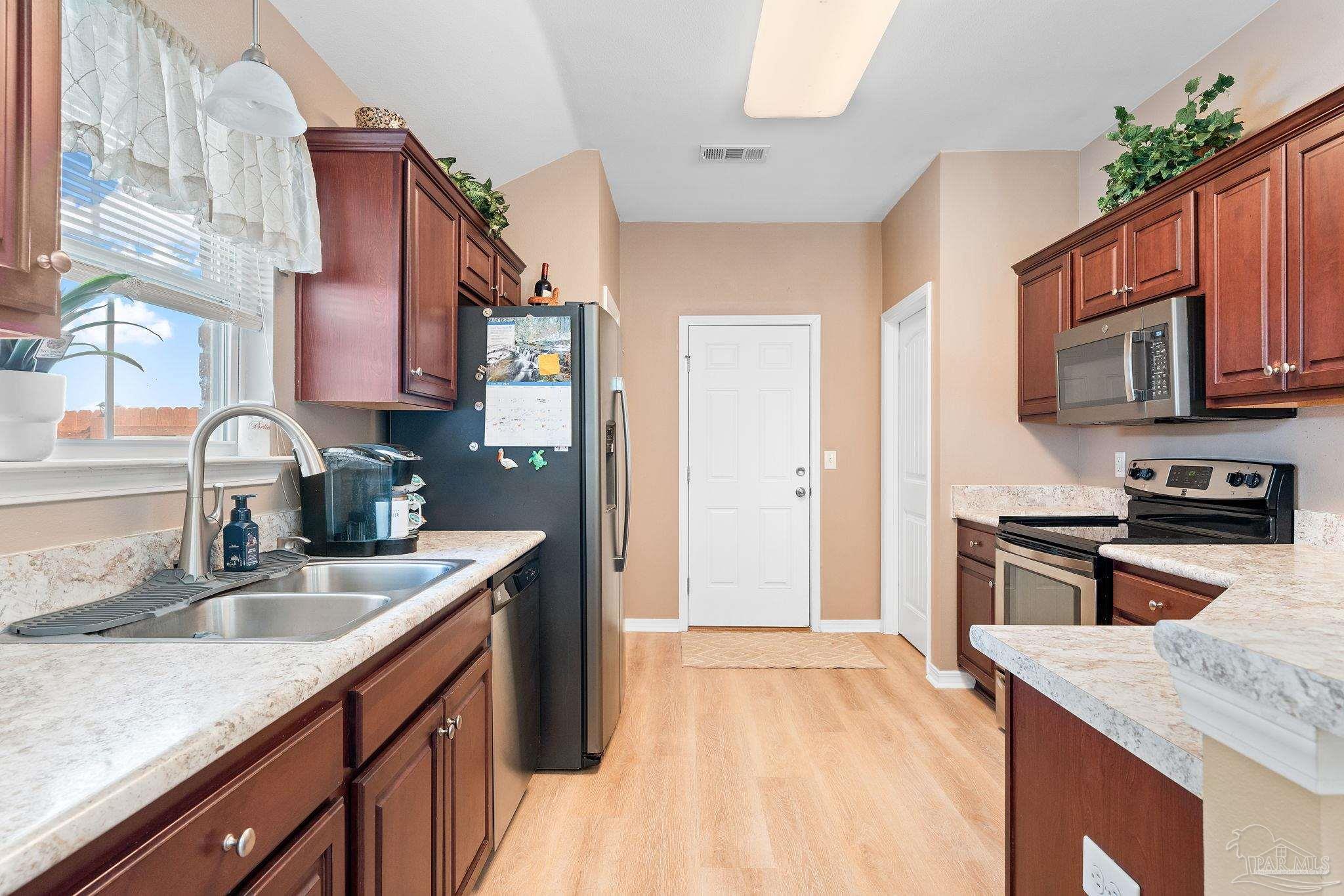 5433 Pescara Drive Pace, FL 32571 - Photo 13 of 31