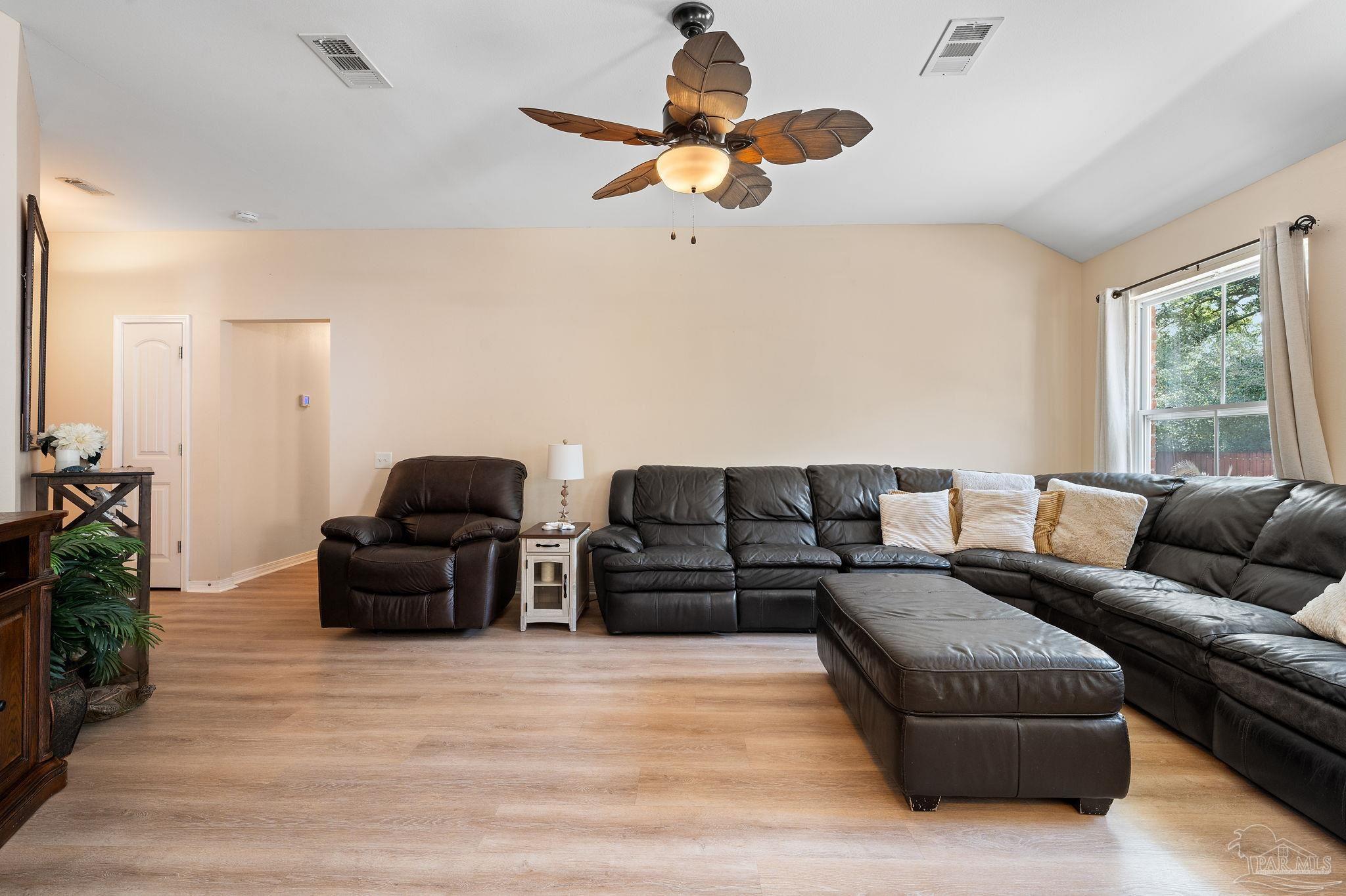 5433 Pescara Drive Pace, FL 32571 - Photo 10 of 31