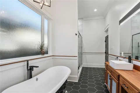 $669,000 | 2506 General Pershing Street, New Orleans, LA 70115