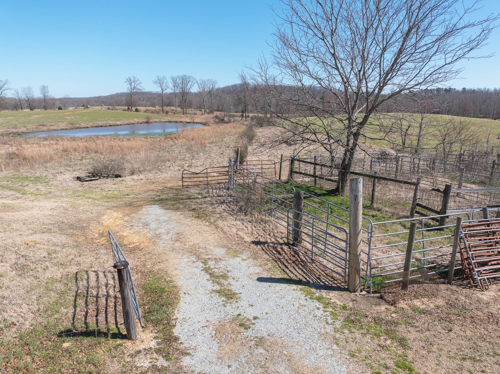1375 McGee Road Decaturville, TN 38329 - Photo 27 of 47 Gallery Image 27
