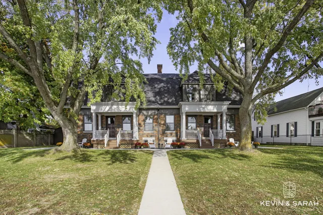 $2,450,000 | 103 North Pier Street, St. Joseph, MI 49085