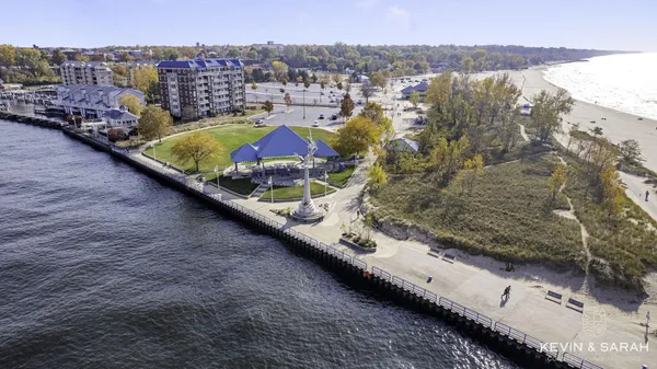 $2,450,000 | 103 North Pier Street, St. Joseph, MI 49085