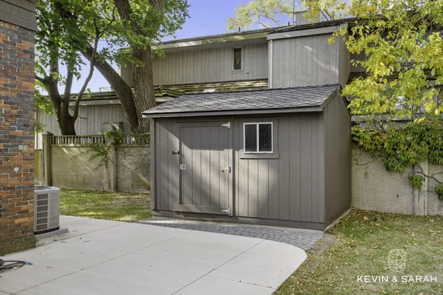 $2,450,000 | 103 North Pier Street, St. Joseph, MI 49085