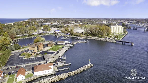 $2,450,000 | 103 North Pier Street, St. Joseph, MI 49085