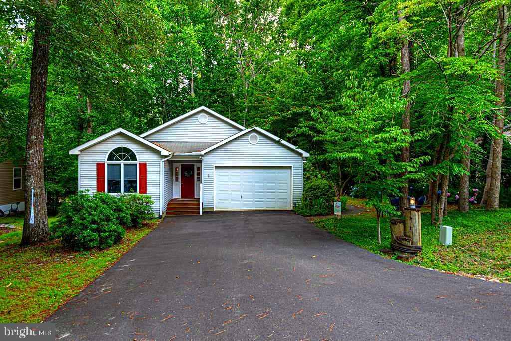 6 Harpoon Road Ocean Pines, MD 21811 - Photo 2 of 65 Nestled in Ocean Pines