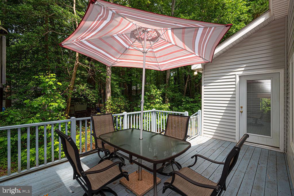 6 Harpoon Road Ocean Pines, MD 21811 - Photo 3 of 65 Privacy Galore