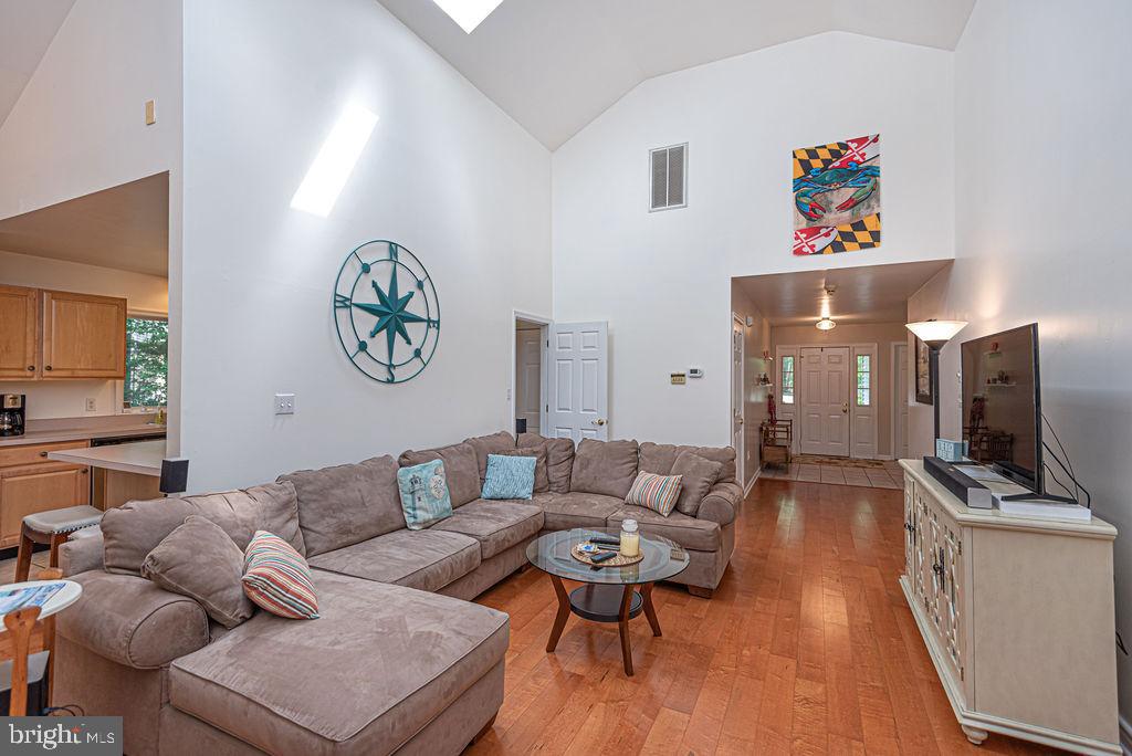 6 Harpoon Road Ocean Pines, MD 21811 - Photo 9 of 65 Cathedral Ceilings