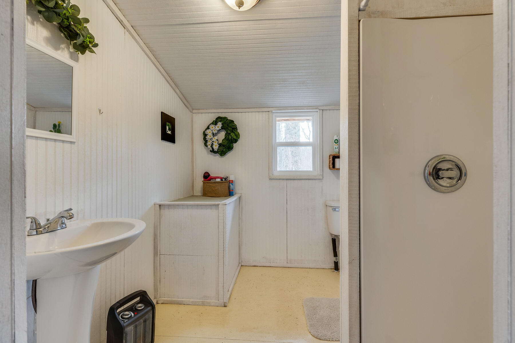 103 Potts Road Erwin, TN 37650 - Photo 56 of 69 052