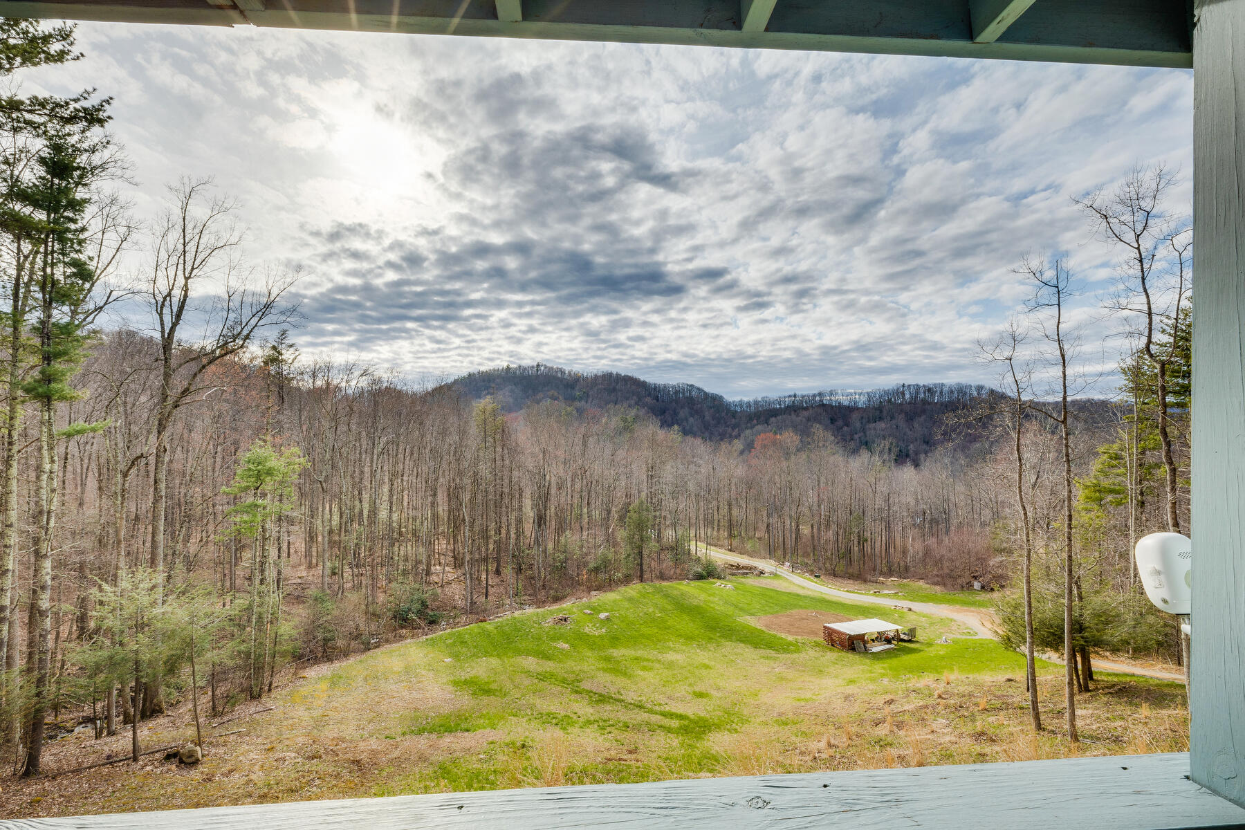 103 Potts Road Erwin, TN 37650 - Photo 10 of 69 007