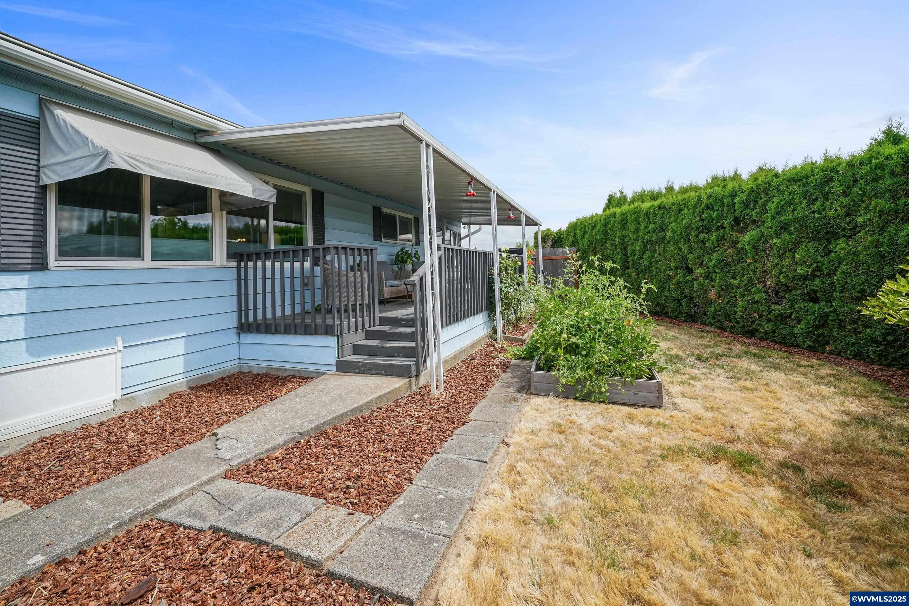 5422 Portland Road Northeast, Unit 55 Salem, OR 97305 - Photo 33 of 37
