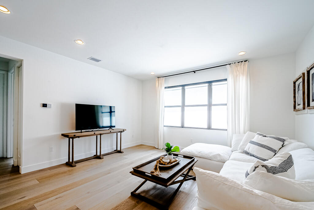 17032 Watersprite Lakes Road Boca Raton, FL 33496 - Photo 30 of 74 fixed loft 1