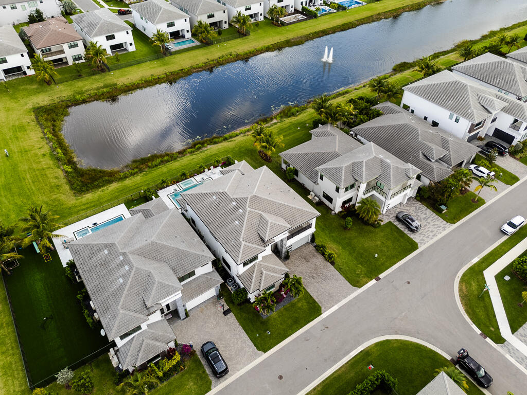 17032 Watersprite Lakes Road Boca Raton, FL 33496 - Photo 58 of 74 drone