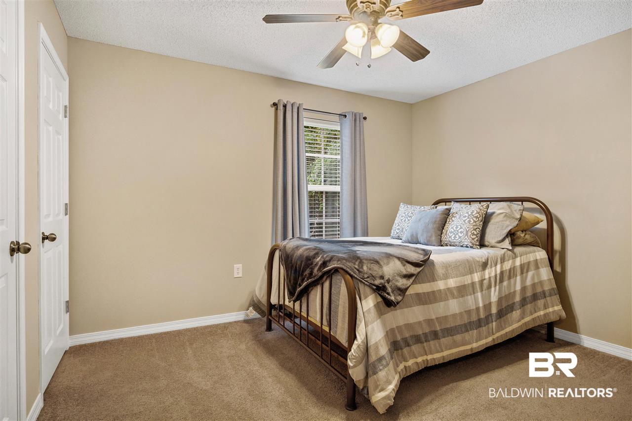 257 Carnation Street Mobile, AL 36609 - Photo 17 of 33