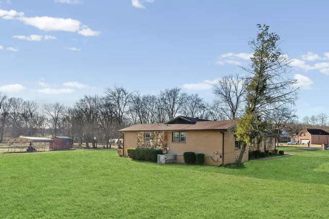 $410,000 | 200 Queens Ln Court, Nashville, TN 37218