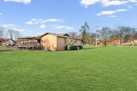 $410,000 | 200 Queens Ln Court, Nashville, TN 37218