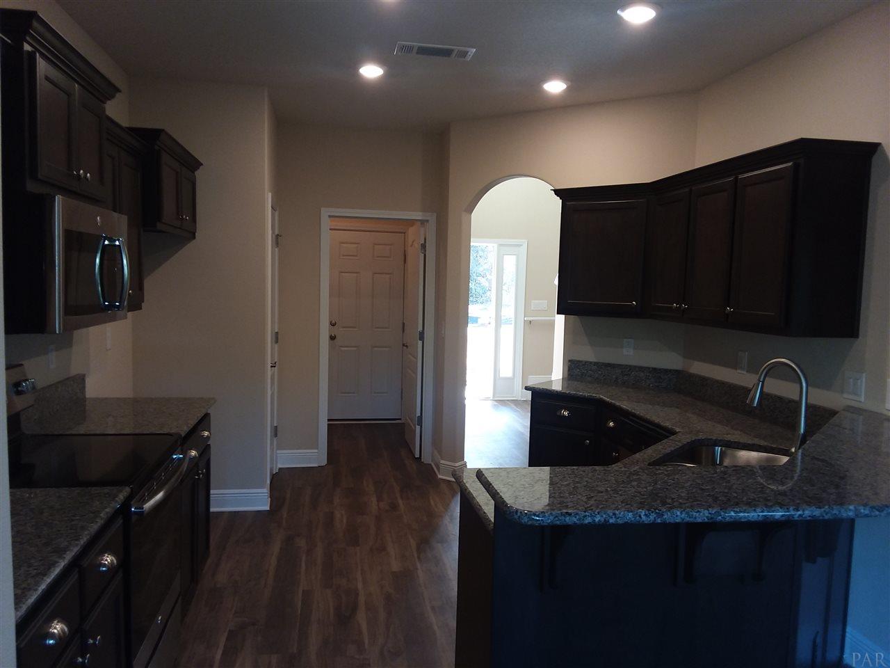 962 Perdido Road Cantonment, FL 32533 - Photo 10 of 30