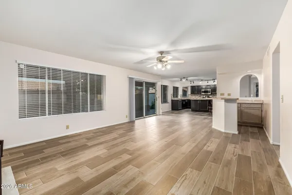 $845,000 | 14831 North 42nd Way, Phoenix, AZ 85032
