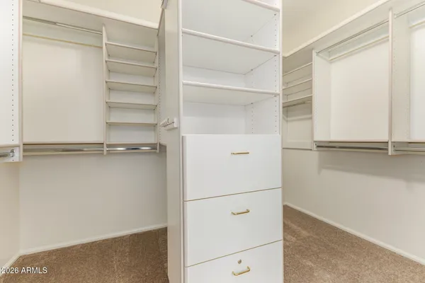 $845,000 | 14831 North 42nd Way, Phoenix, AZ 85032