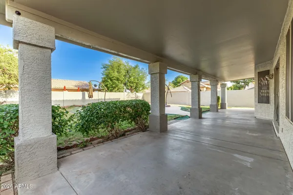 $845,000 | 14831 North 42nd Way, Phoenix, AZ 85032