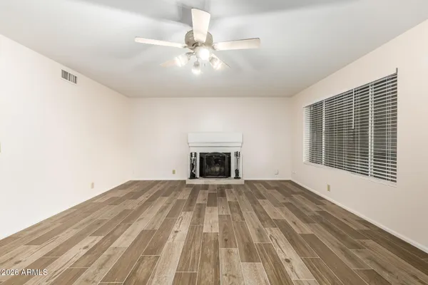 $845,000 | 14831 North 42nd Way, Phoenix, AZ 85032