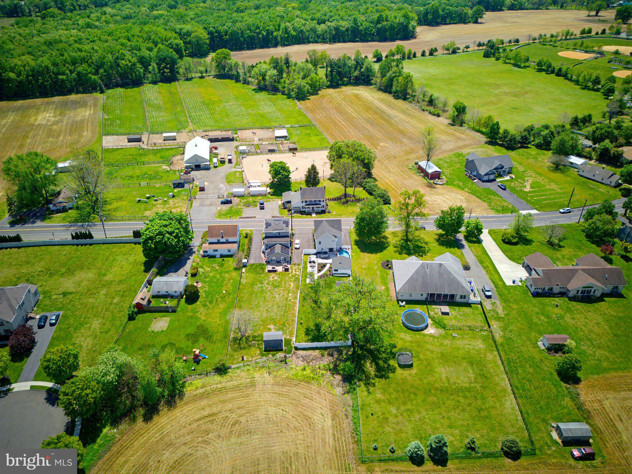 25015 Mt Pleasant Road Columbus, NJ 08022 - Photo 52 of 59 Charming rural community landscape.