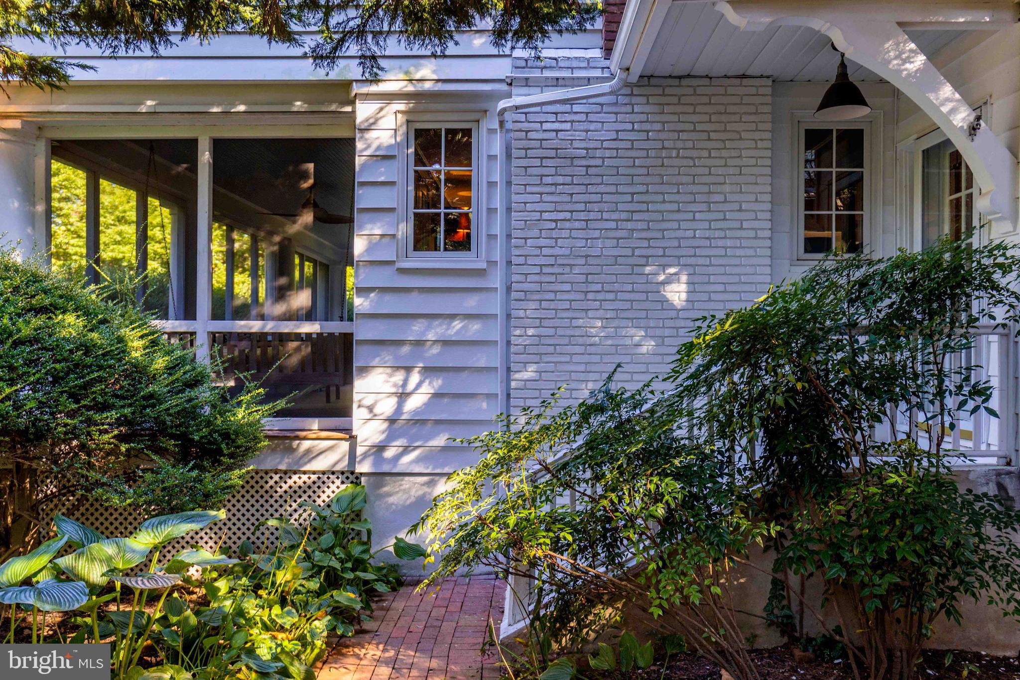 5105 Falls Rd Terrace Baltimore, MD 21210 - Photo 42 of 43