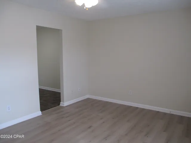 $995 | 516 Parker Street, Unit A, Parker, FL 32404