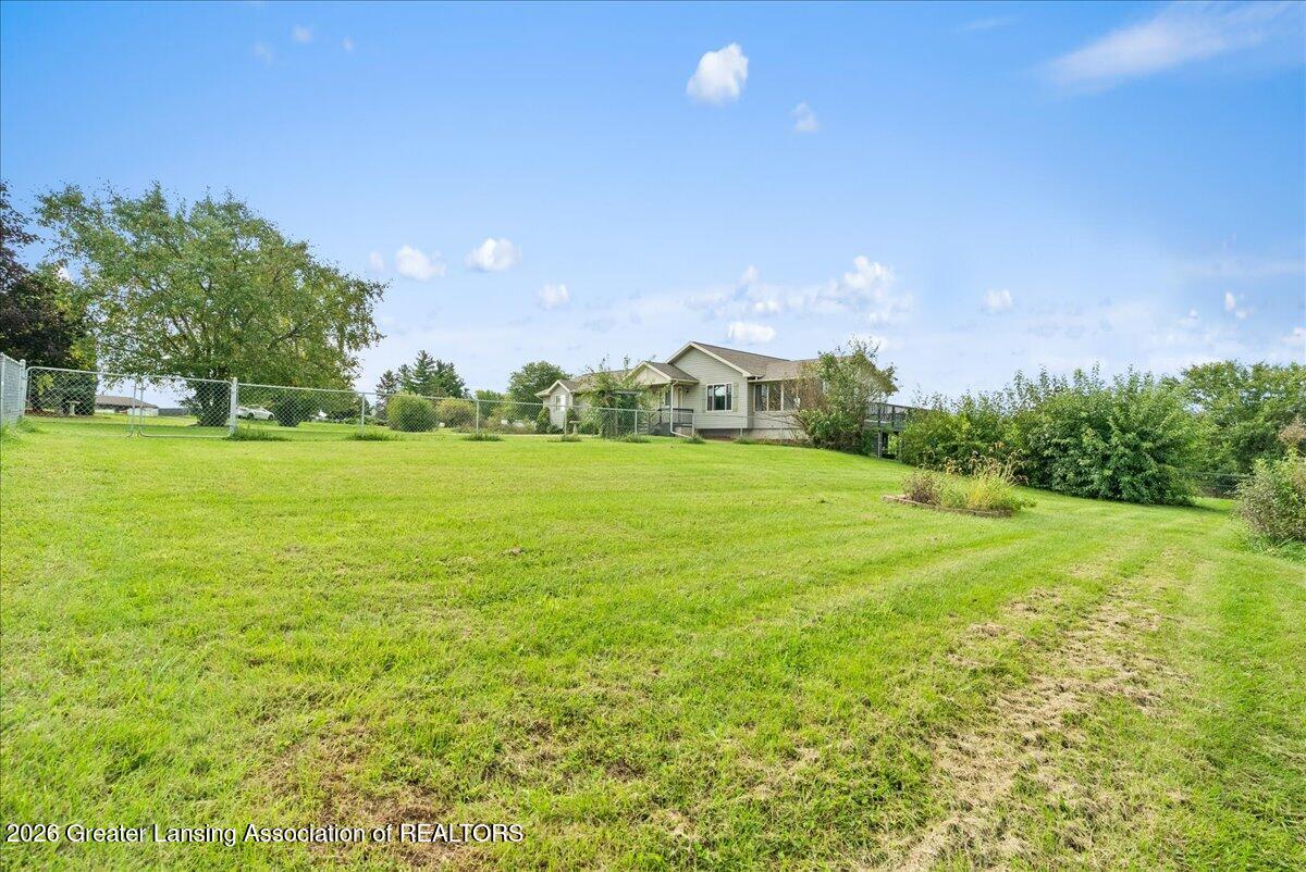 2104 Maurer Road Charlotte, MI 48813 - Photo 46 of 52 47-Media Jett -45