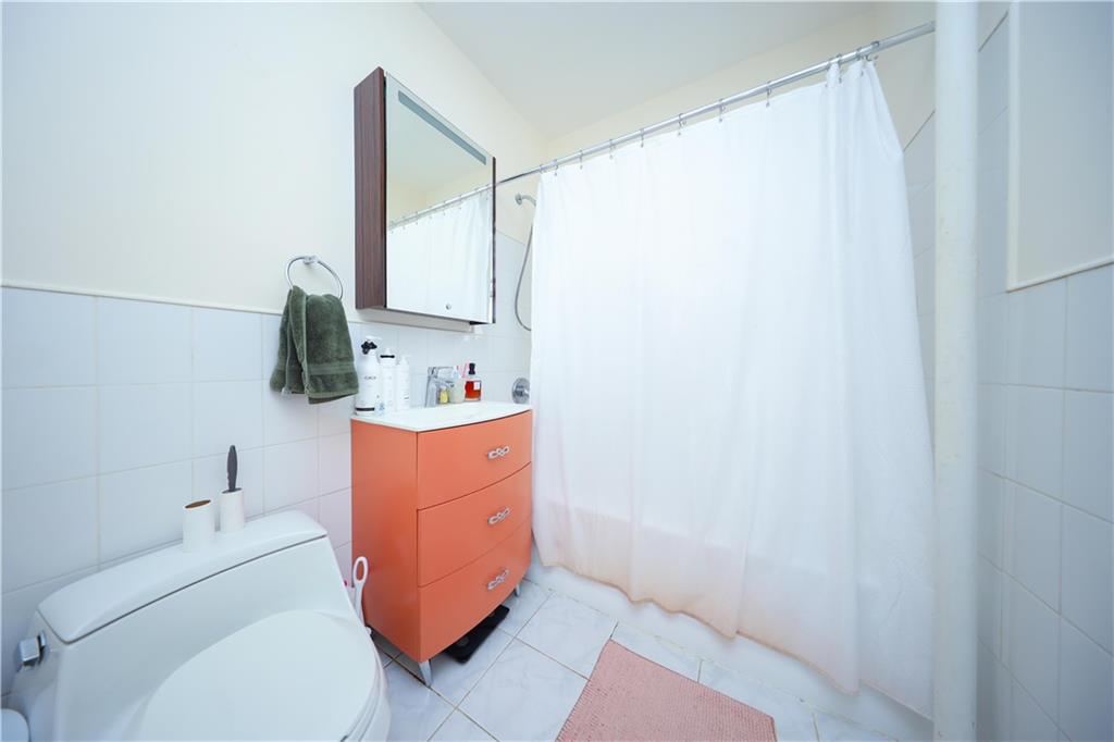 2391 East 3rd Street Brooklyn, NY 11223 - Photo 9 of 33