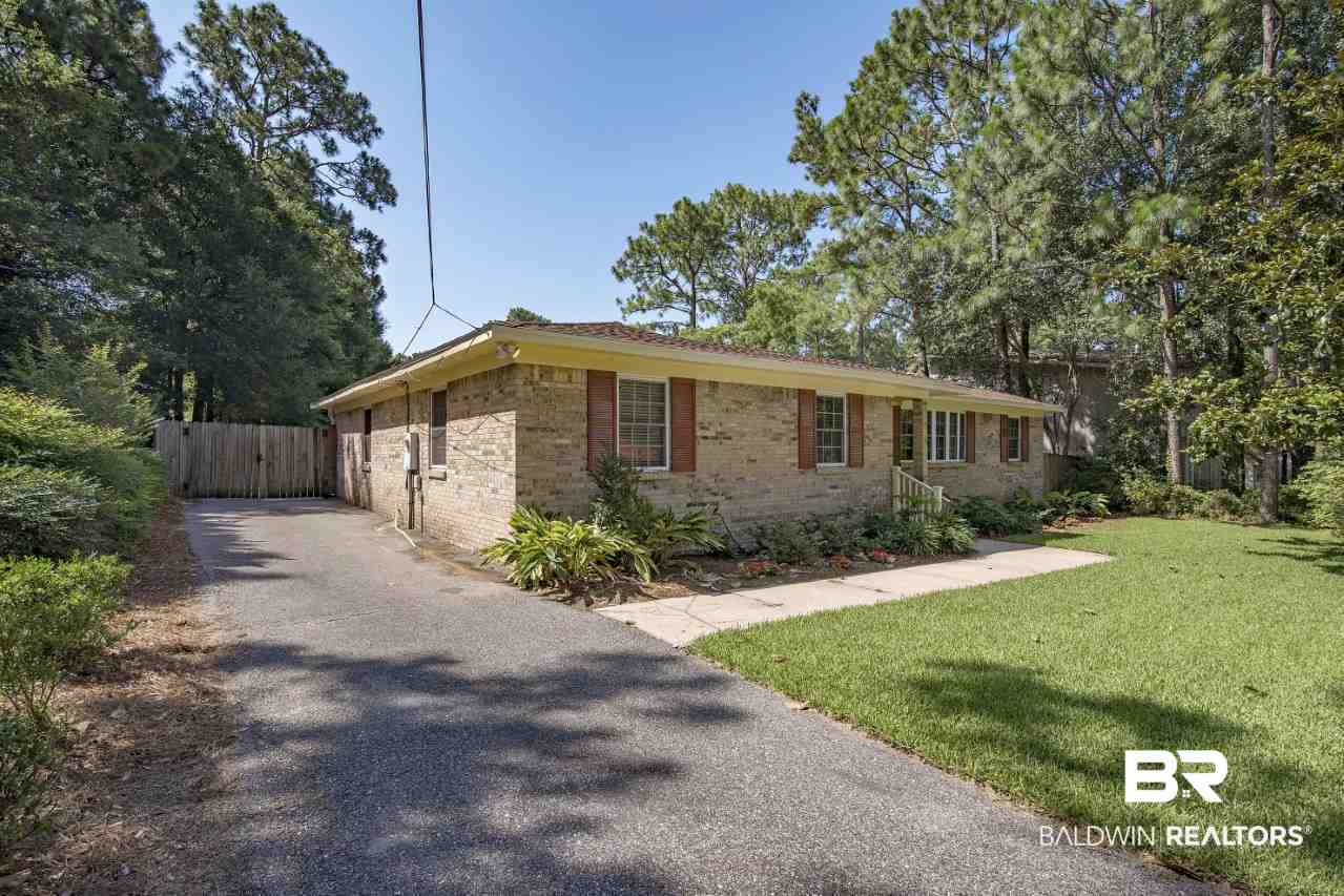 140 Ridgewood Drive Daphne, AL 36526 - Photo 2 of 34