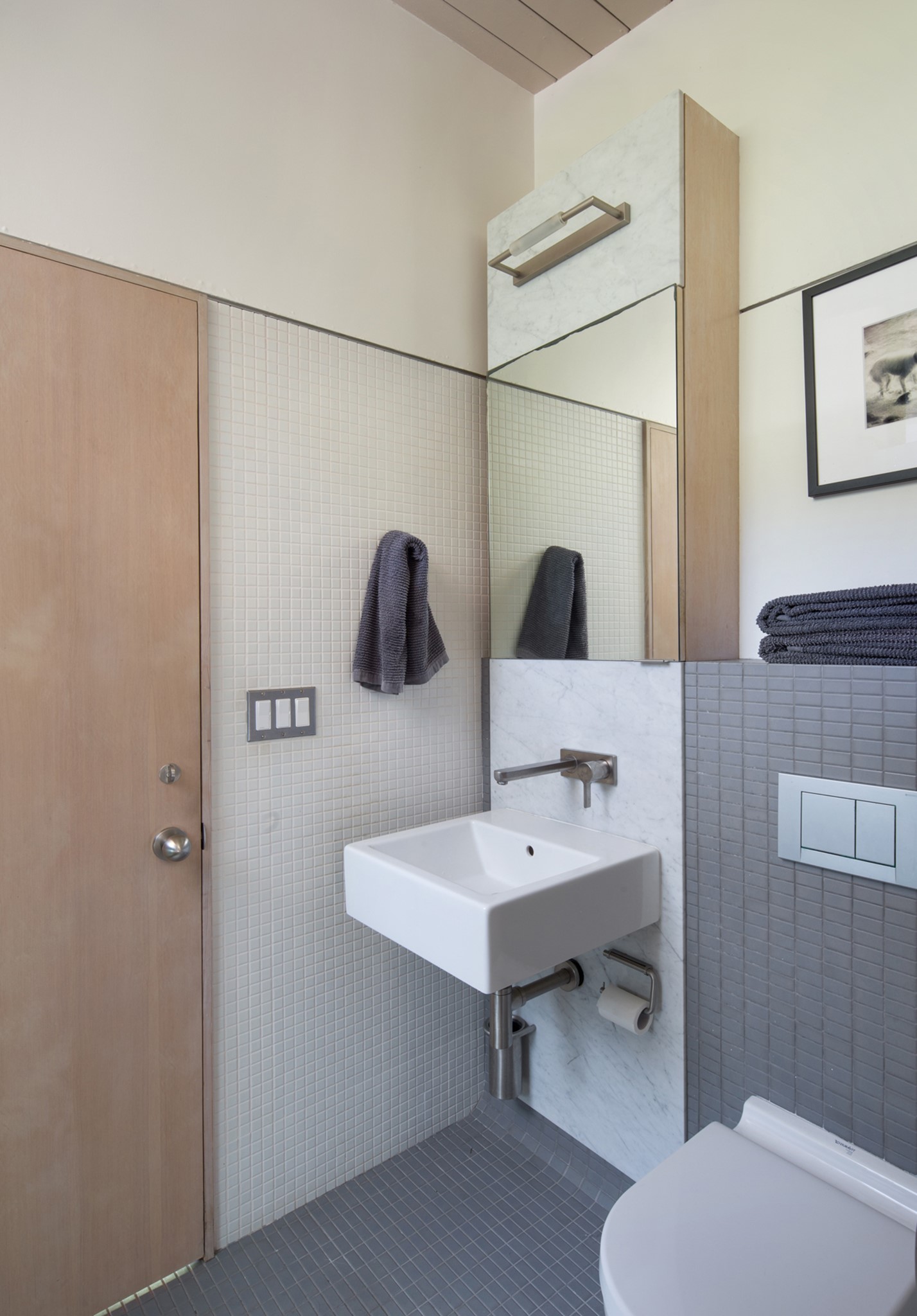 12450 Rochedale Lane Los Angeles, CA 90049 - Photo 7 of 13