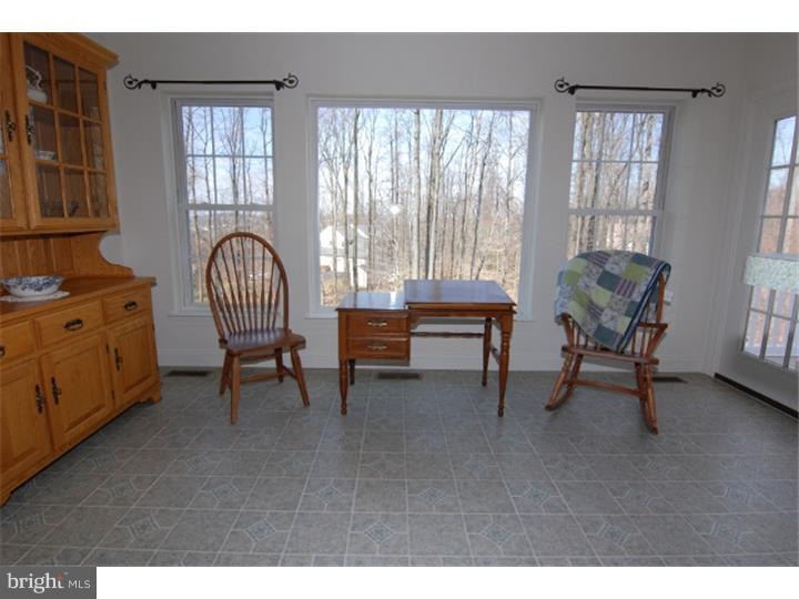44 Hillview Road Morgantown, PA 19543 - Photo 11 of 25 Breakfast Room