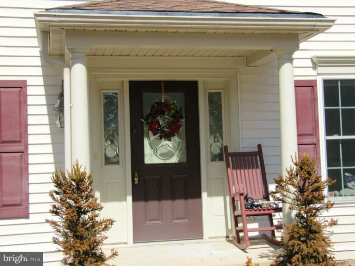 44 Hillview Road Morgantown, PA 19543 - Photo 8 of 25 Exterior Front