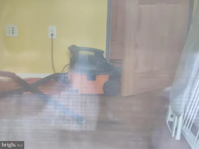 $2,600 | 1930 Pimmit Drive, Falls Church, VA 22043