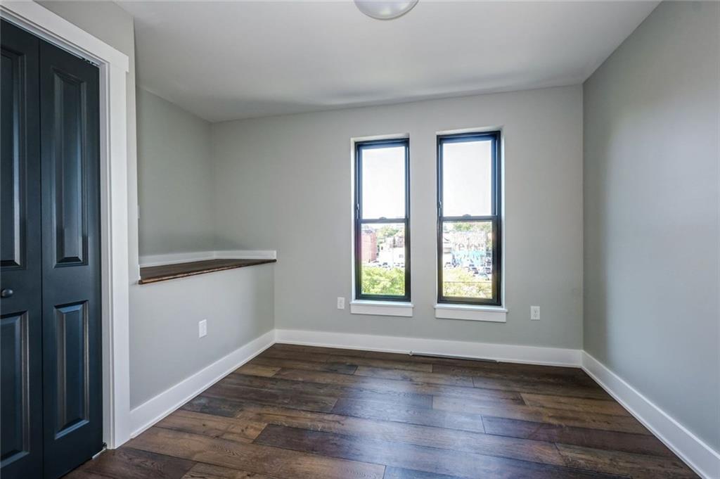 734 Middle Street Pittsburgh, PA 15212 - Photo 15 of 25