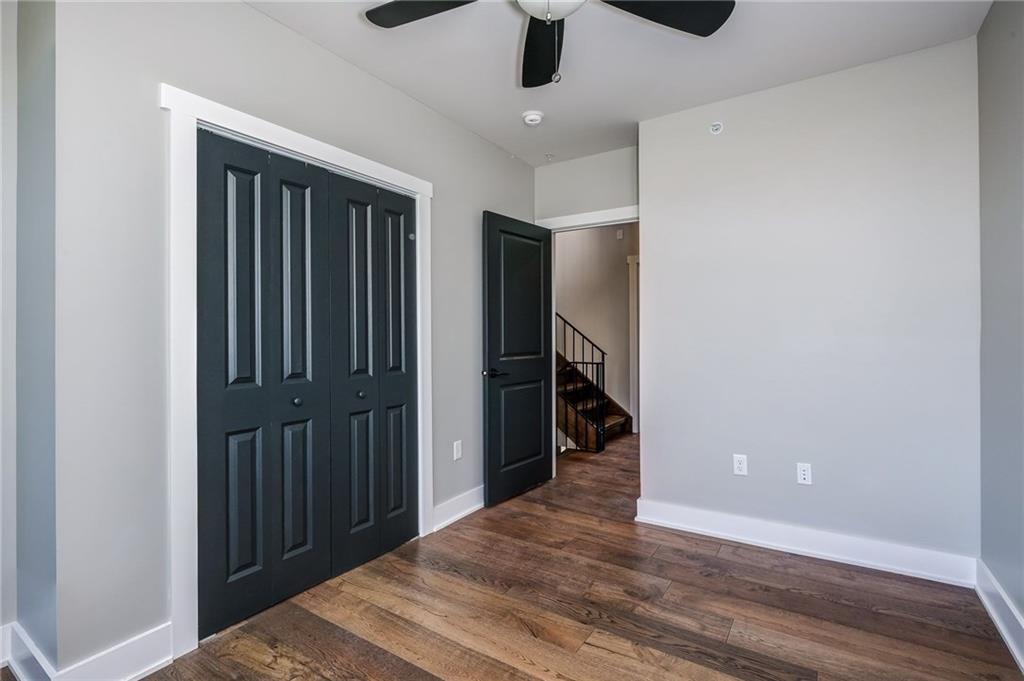 734 Middle Street Pittsburgh, PA 15212 - Photo 16 of 25