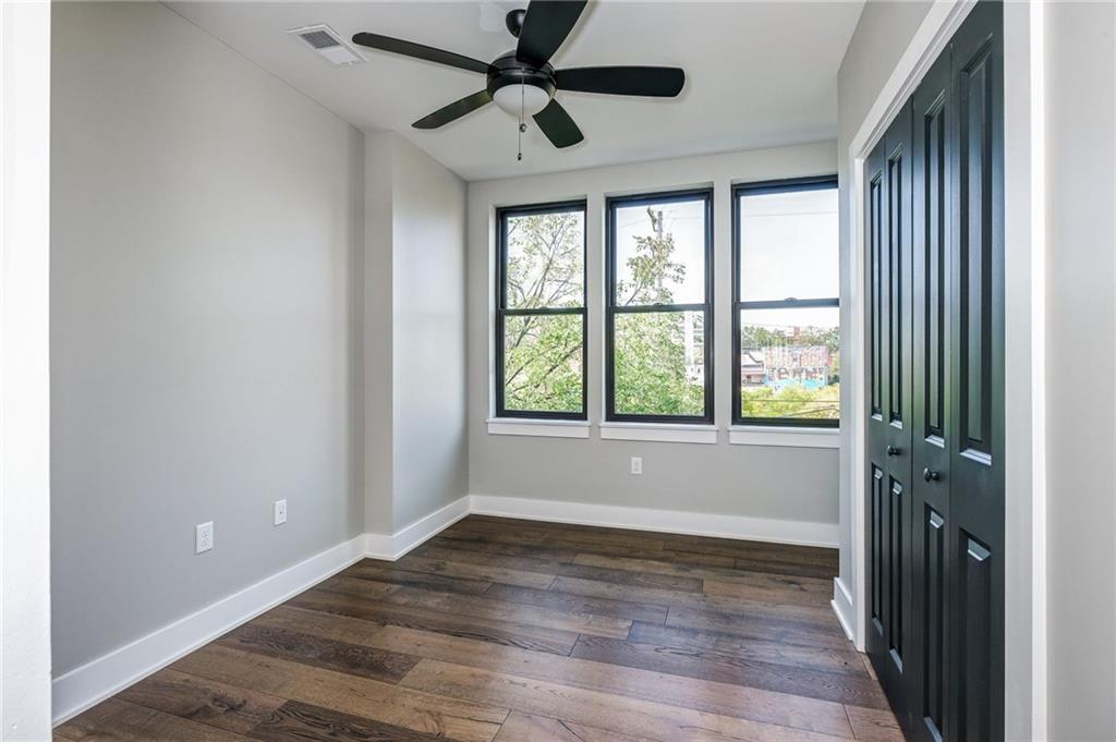 734 Middle Street Pittsburgh, PA 15212 - Photo 20 of 25