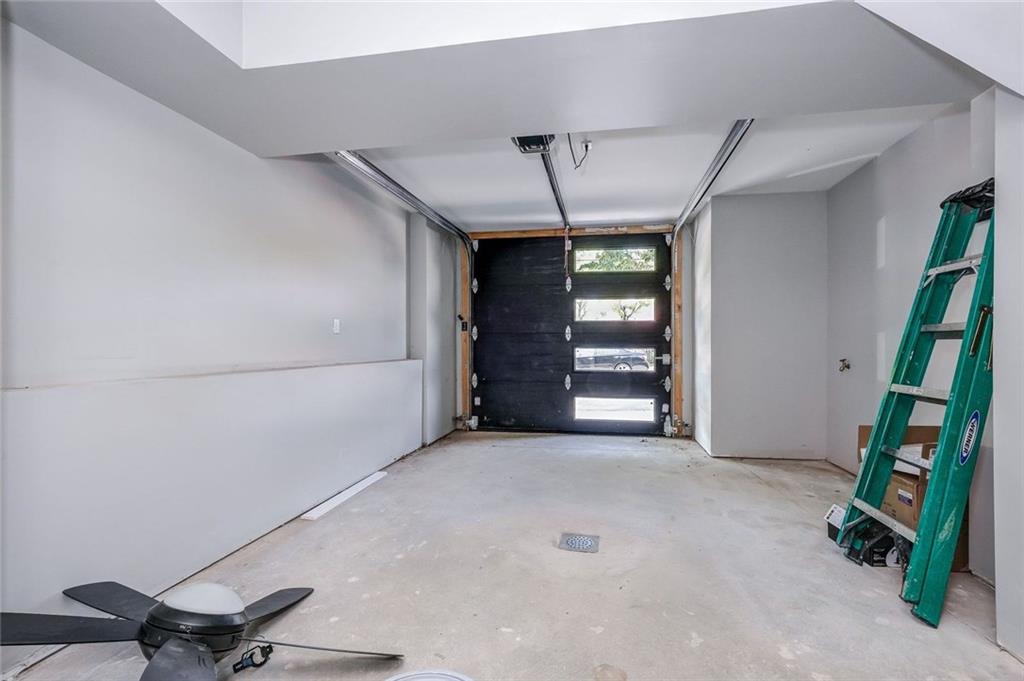 734 Middle Street Pittsburgh, PA 15212 - Photo 22 of 25