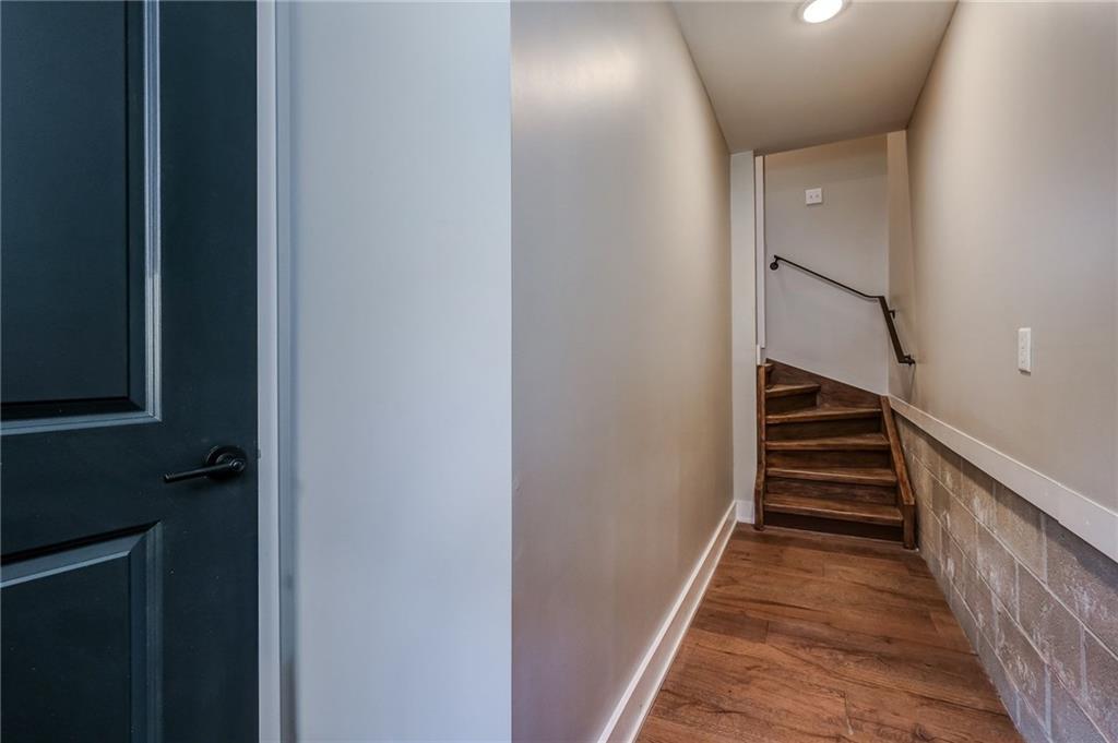 734 Middle Street Pittsburgh, PA 15212 - Photo 23 of 25