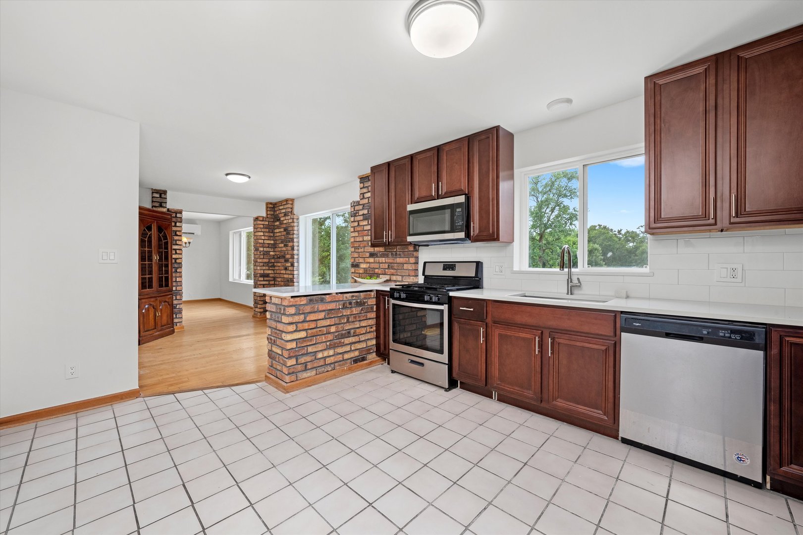 21122 Hillside Road Frankfort, IL 60423 - Photo 14 of 45