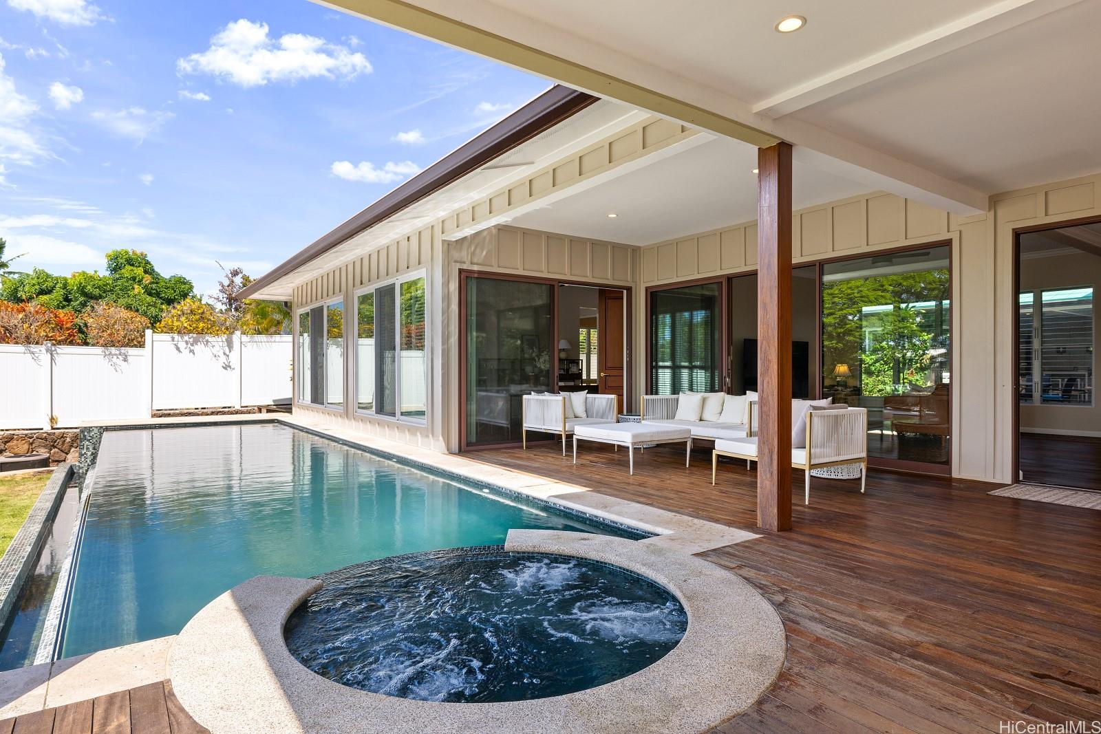 650 Iana Street Kailua, HI 96734 - Photo 17 of 25