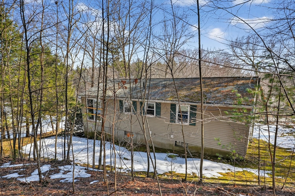 136 Dudley Road Oxford, MA 01540 - Photo 6 of 20