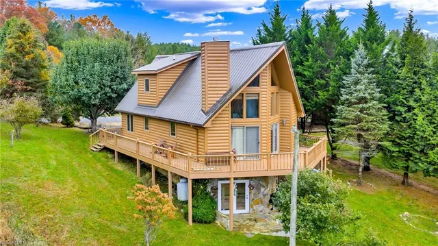 $449,900 | 34 Yuri Lane, Piney Creek, NC 28663