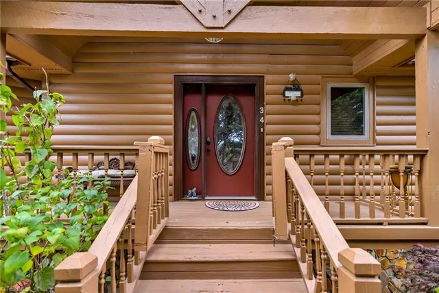 $449,900 | 34 Yuri Lane, Piney Creek, NC 28663