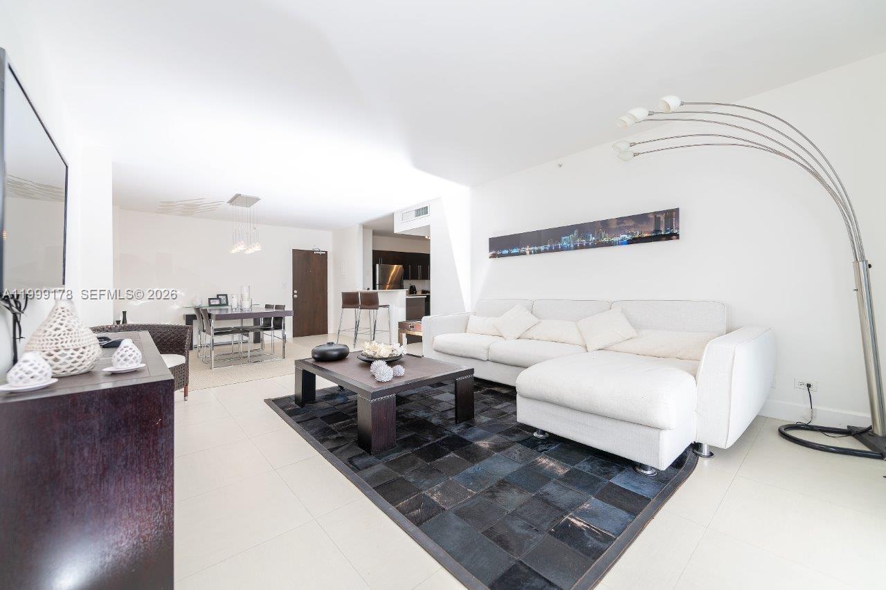 1500 Bay Road, Unit 1134S Miami Beach, FL 33139 - Photo 11 of 44