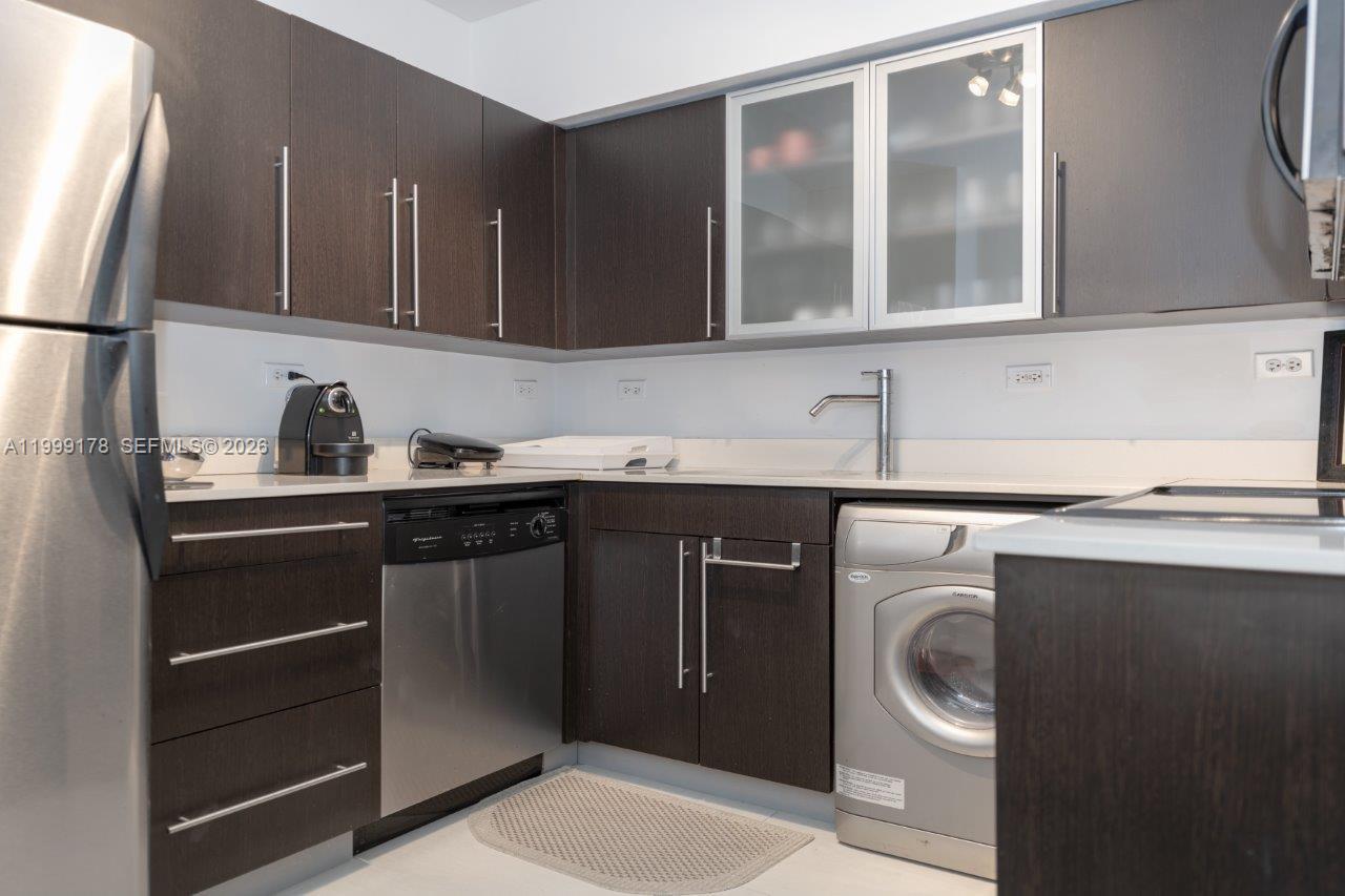 1500 Bay Road, Unit 1134S Miami Beach, FL 33139 - Photo 14 of 44