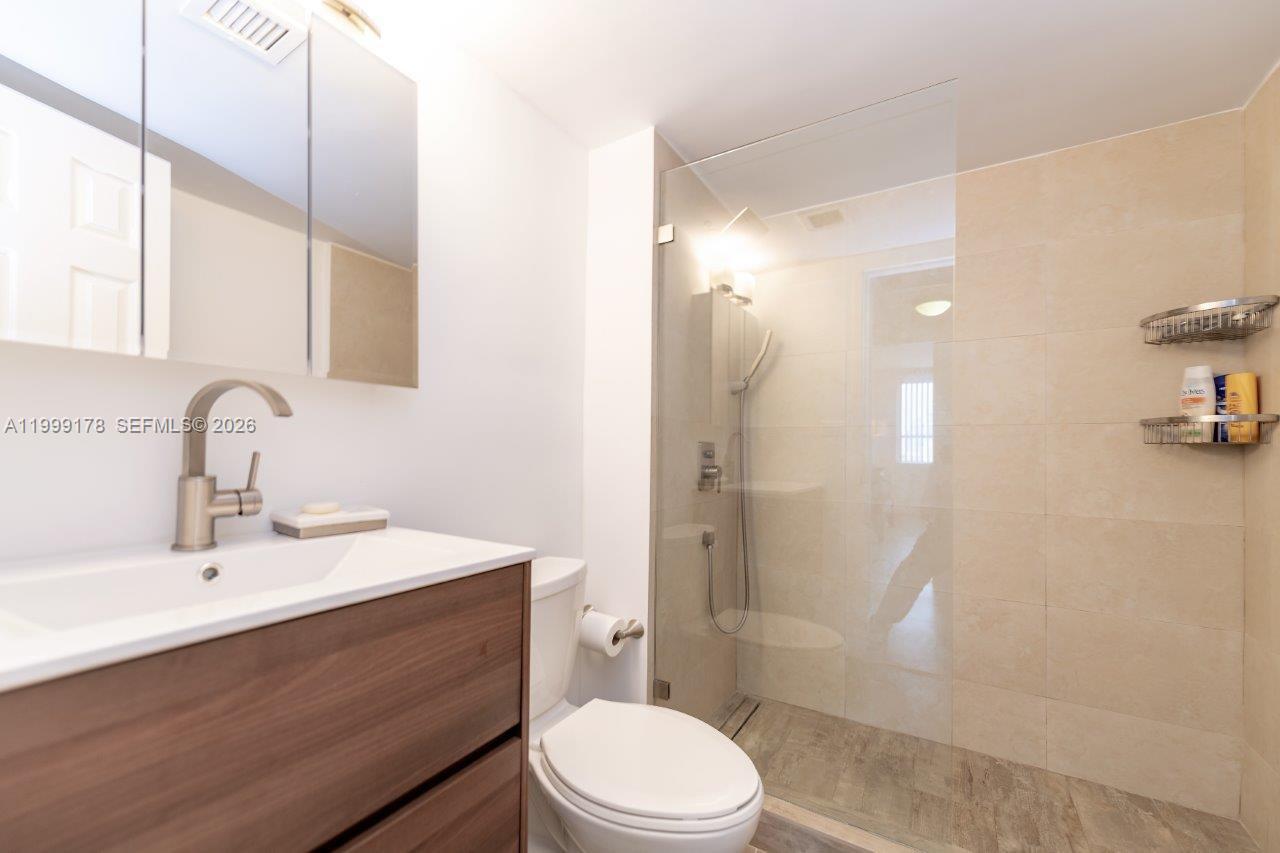 1500 Bay Road, Unit 1134S Miami Beach, FL 33139 - Photo 24 of 44