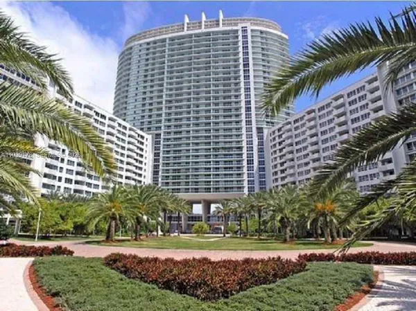 $4,600 | 1500 Bay Road, Unit 1134S, Miami Beach, FL 33139