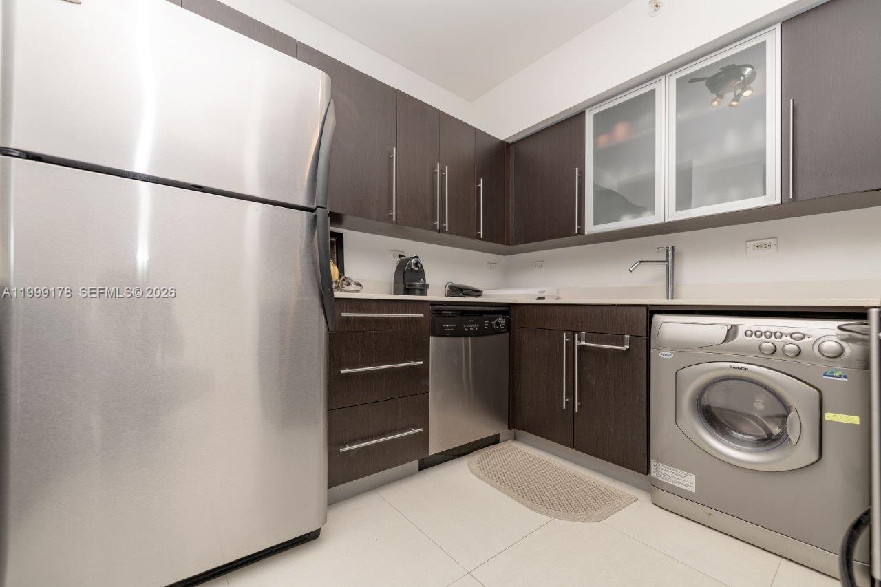 1500 Bay Road, Unit 1134S Miami Beach, FL 33139 - Photo 43 of 44